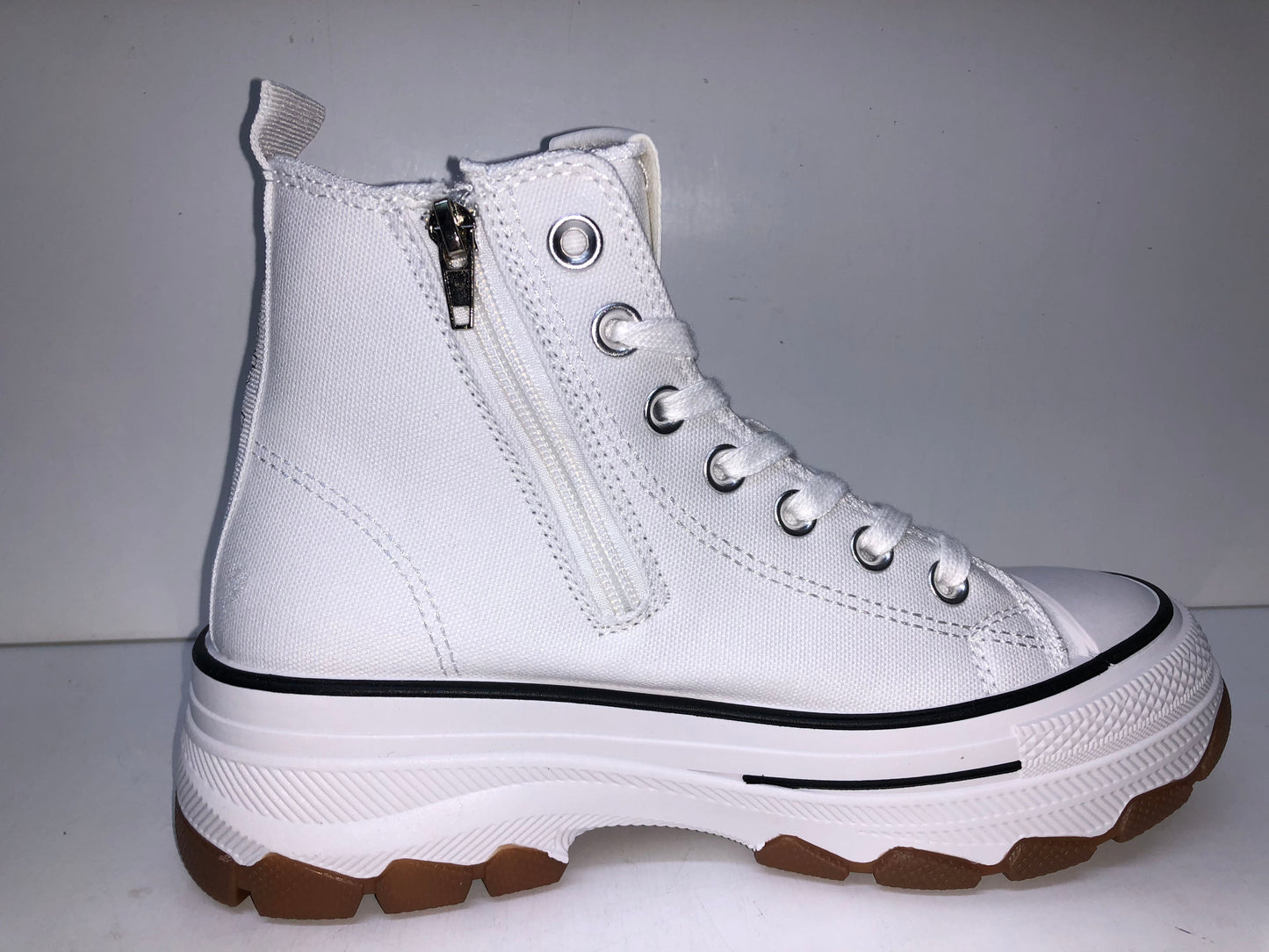 171919-WHITE