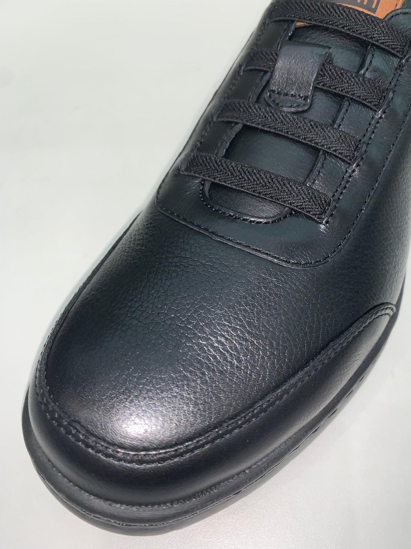 ELASTIC-LACE-LEATHER-SLIPON-BLACK