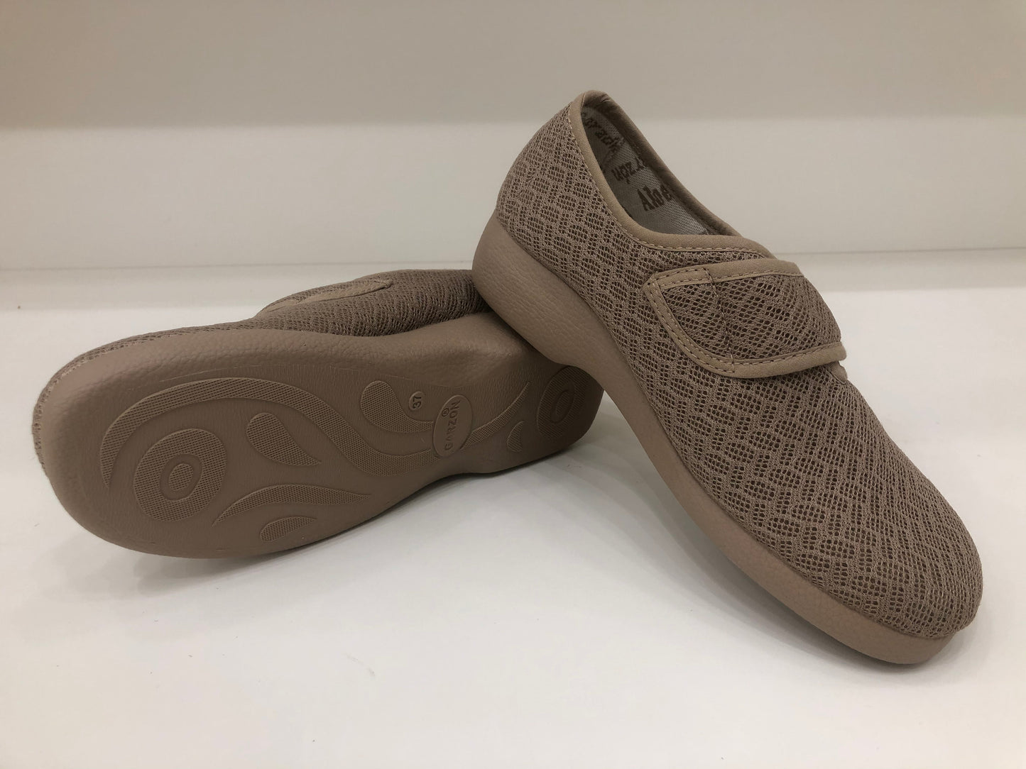 3930-114-TAUPE