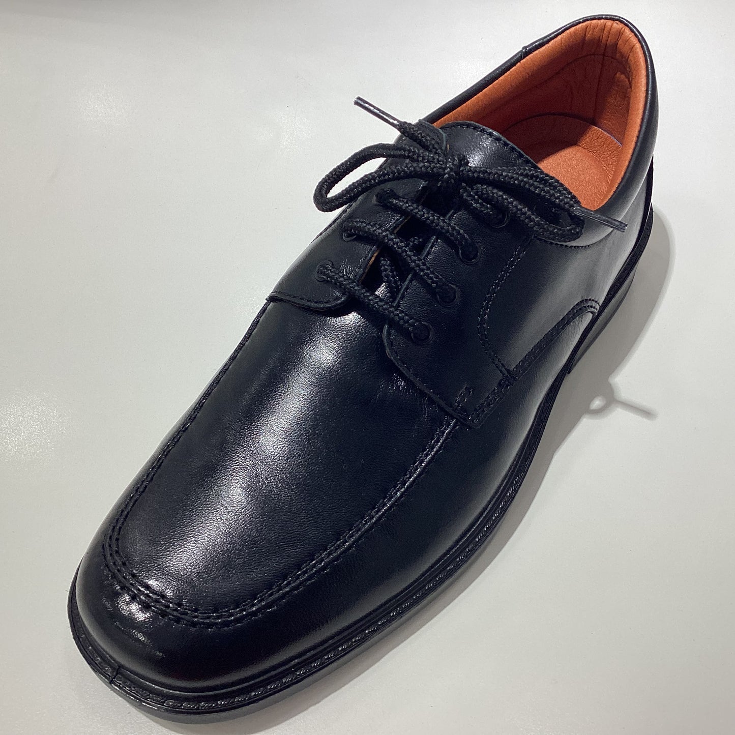 PROFESSIONAL CLASSIC BLACK (laces)