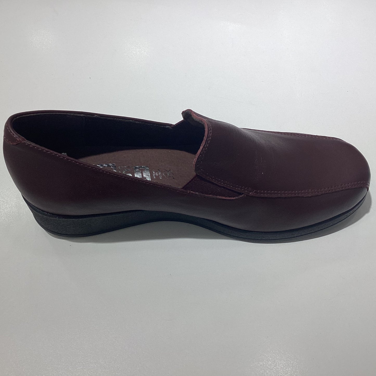 7505 LEATHER SLIPON MAROON