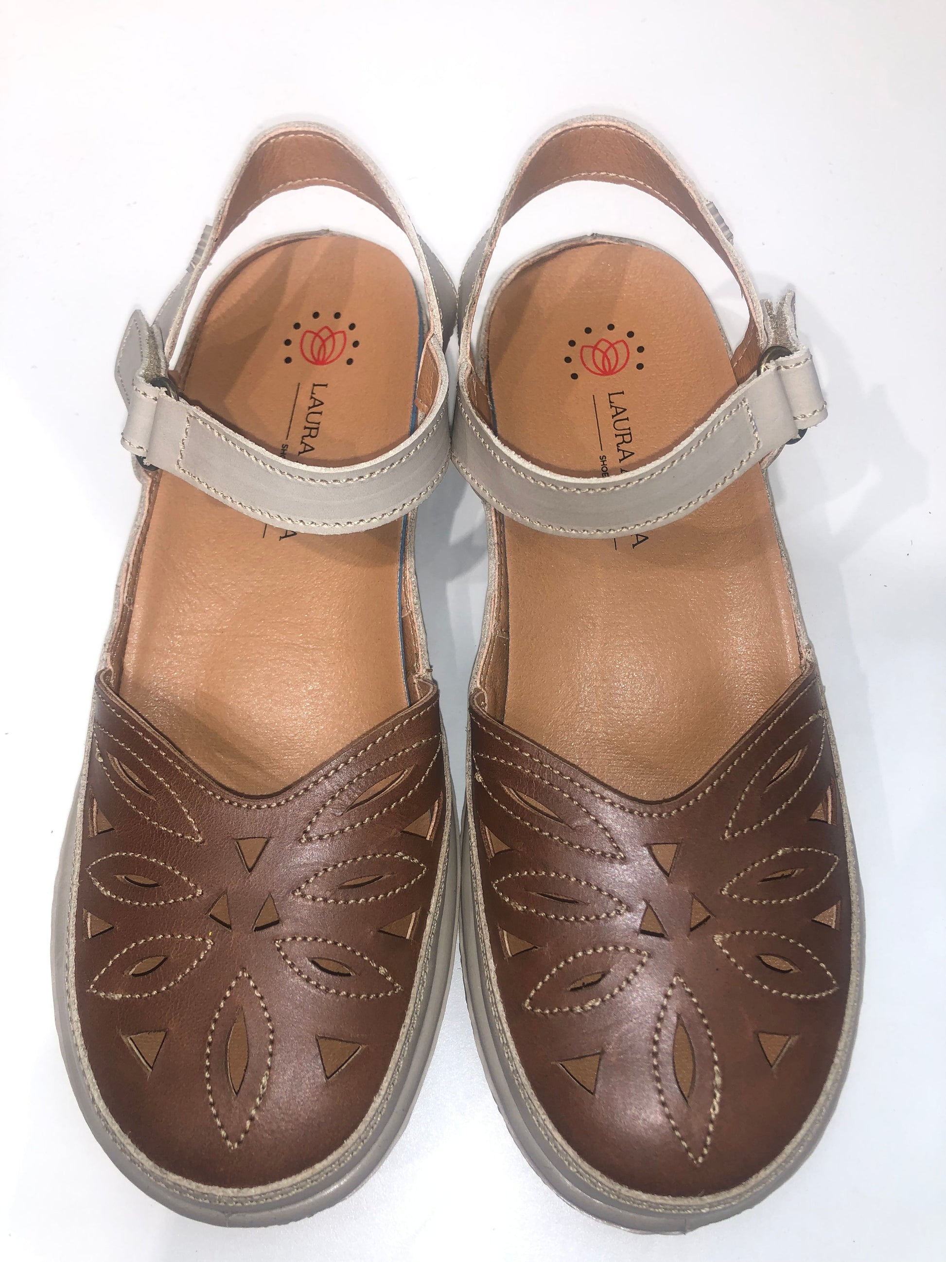 LA11975-ICE-BROWN