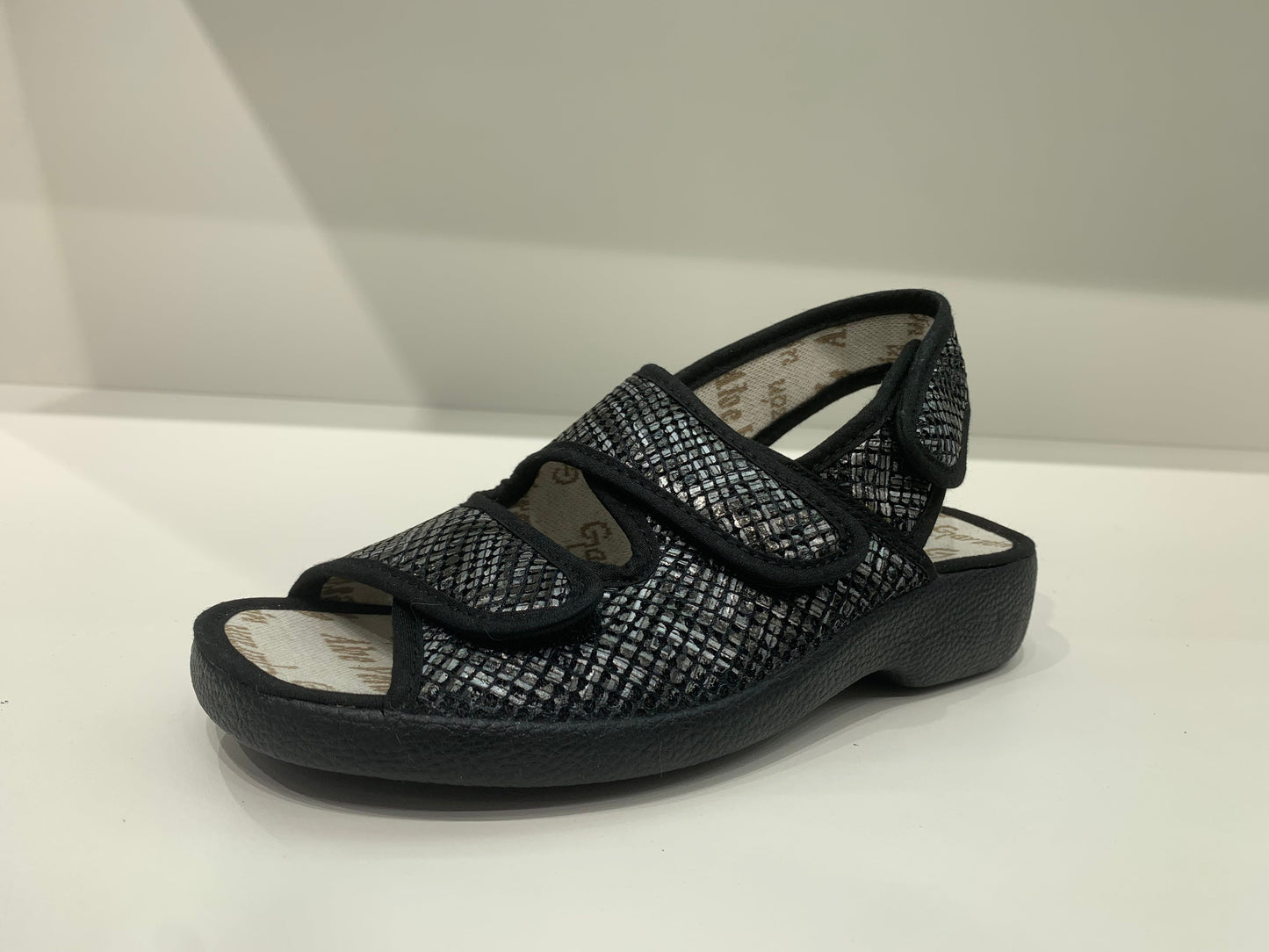 COMFORT-STRAP-BLACK