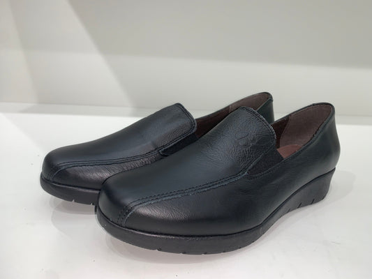 EASY-LEATHER-SLIPON