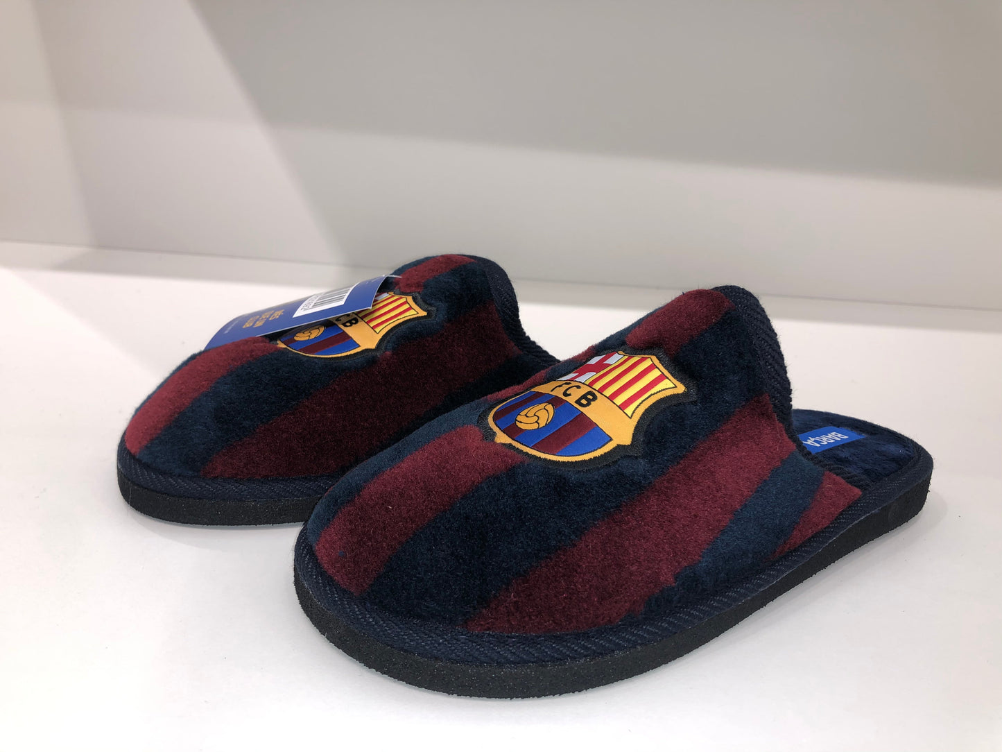 BARCELONA-MAROON