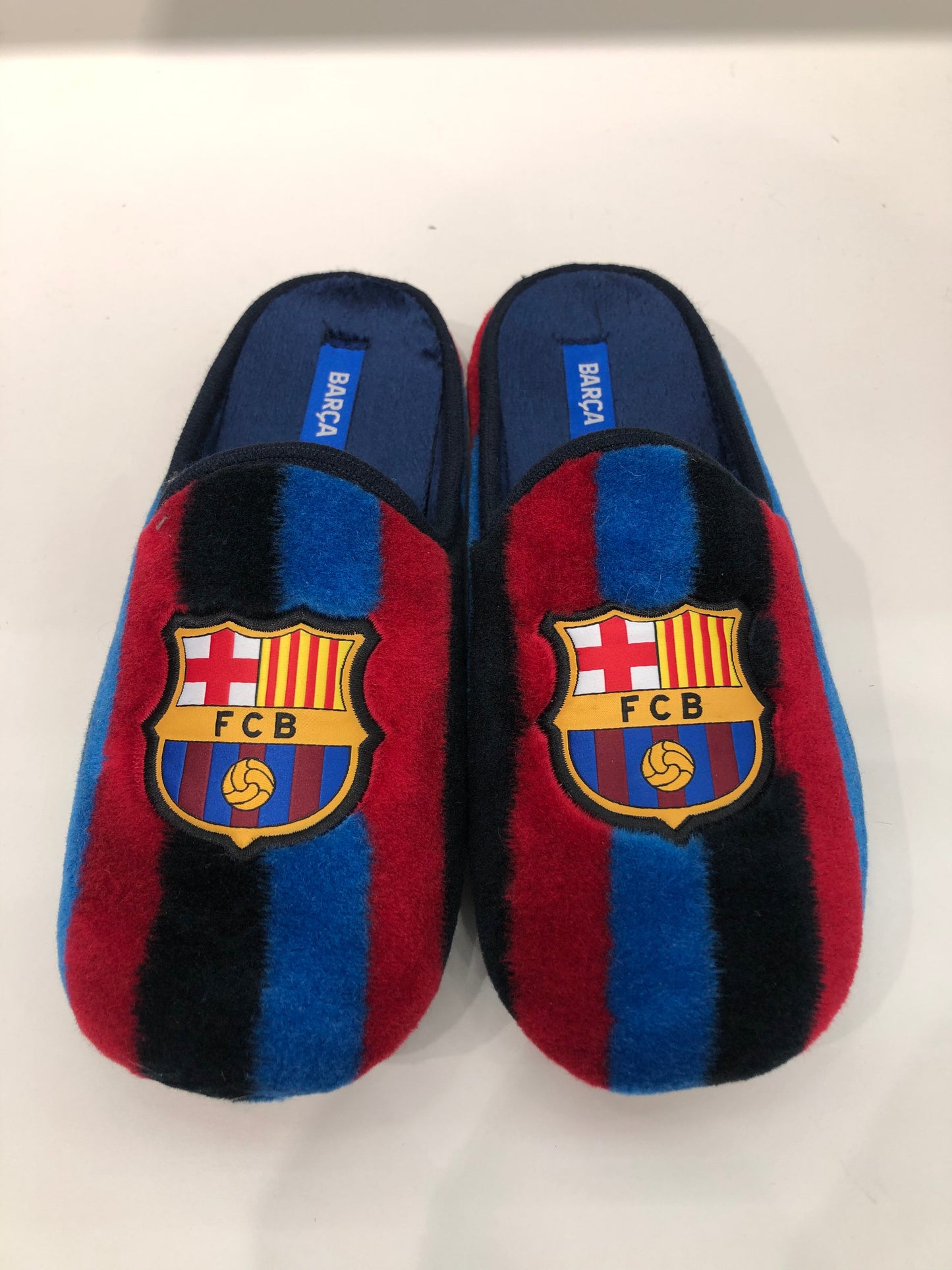 BARCELONA-NAVY-EXTRACTABLE-INSOLE