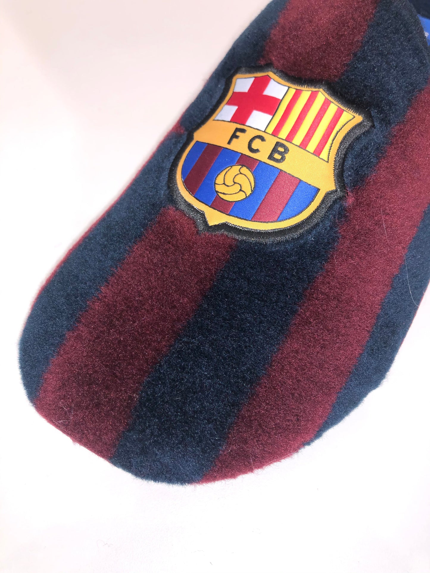 BARCELONA-MAROON-EXTRACTABLE-INSOLE