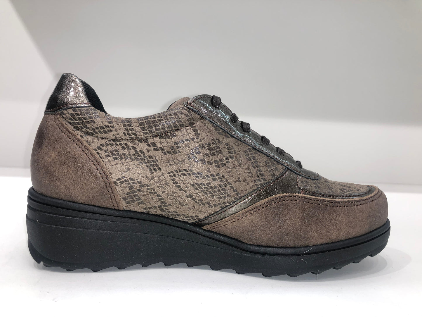 ELEGANCE-FUSION-SHOES-BROWN