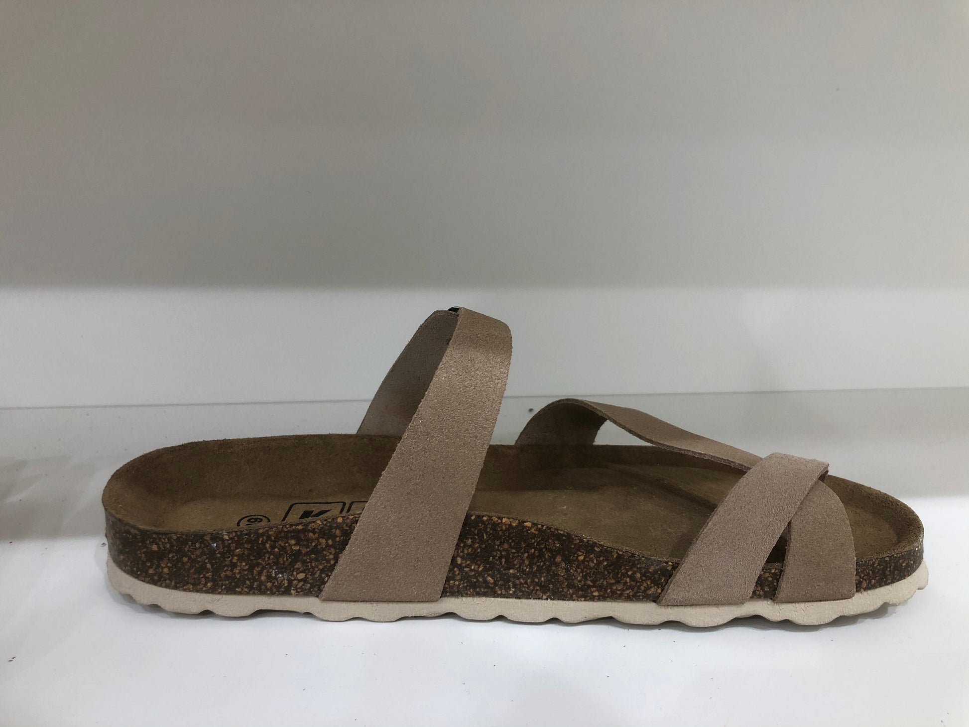 M3572-P1338-TAUPE