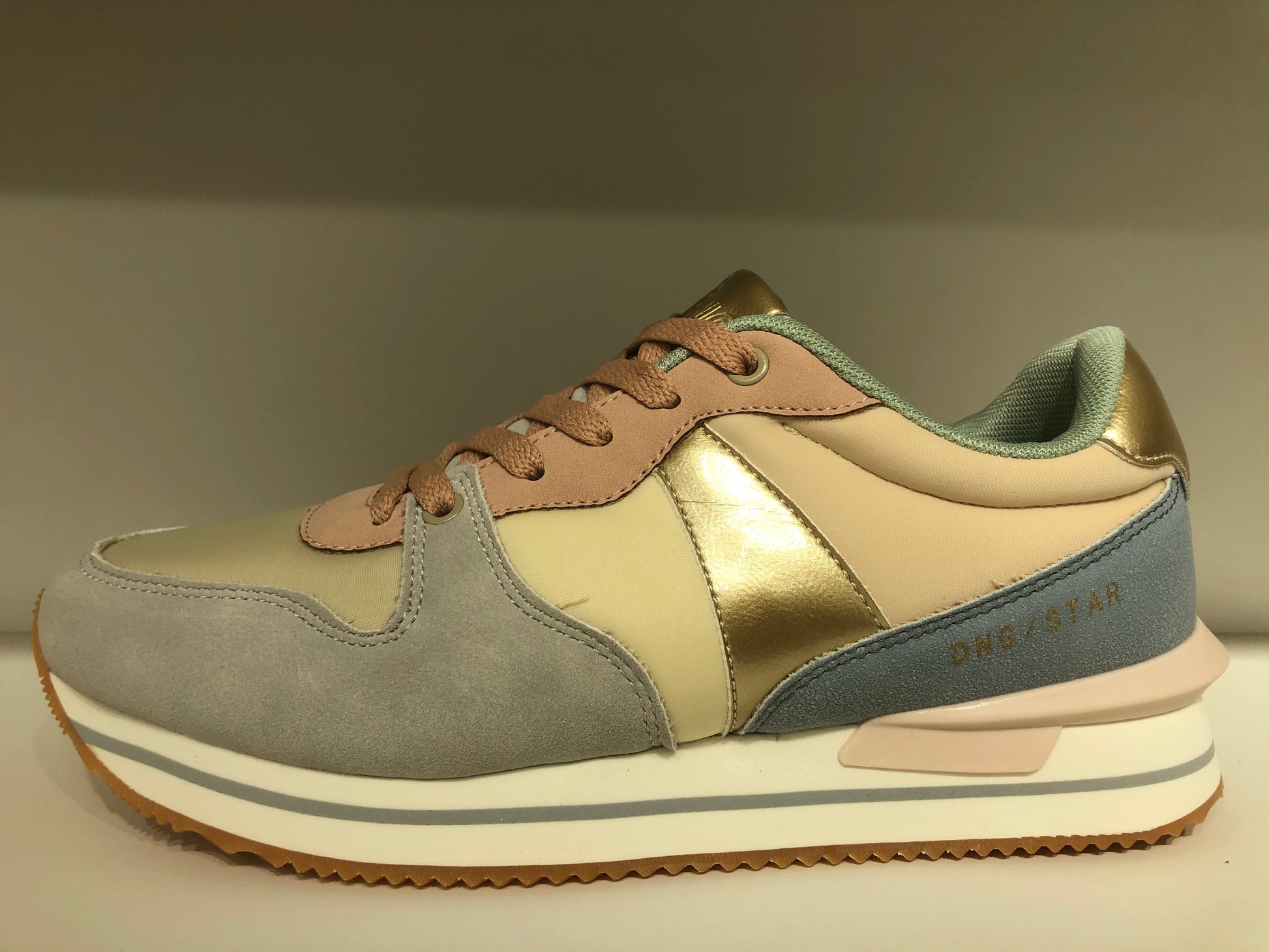 DFT23000-SNEAKER-NUDE