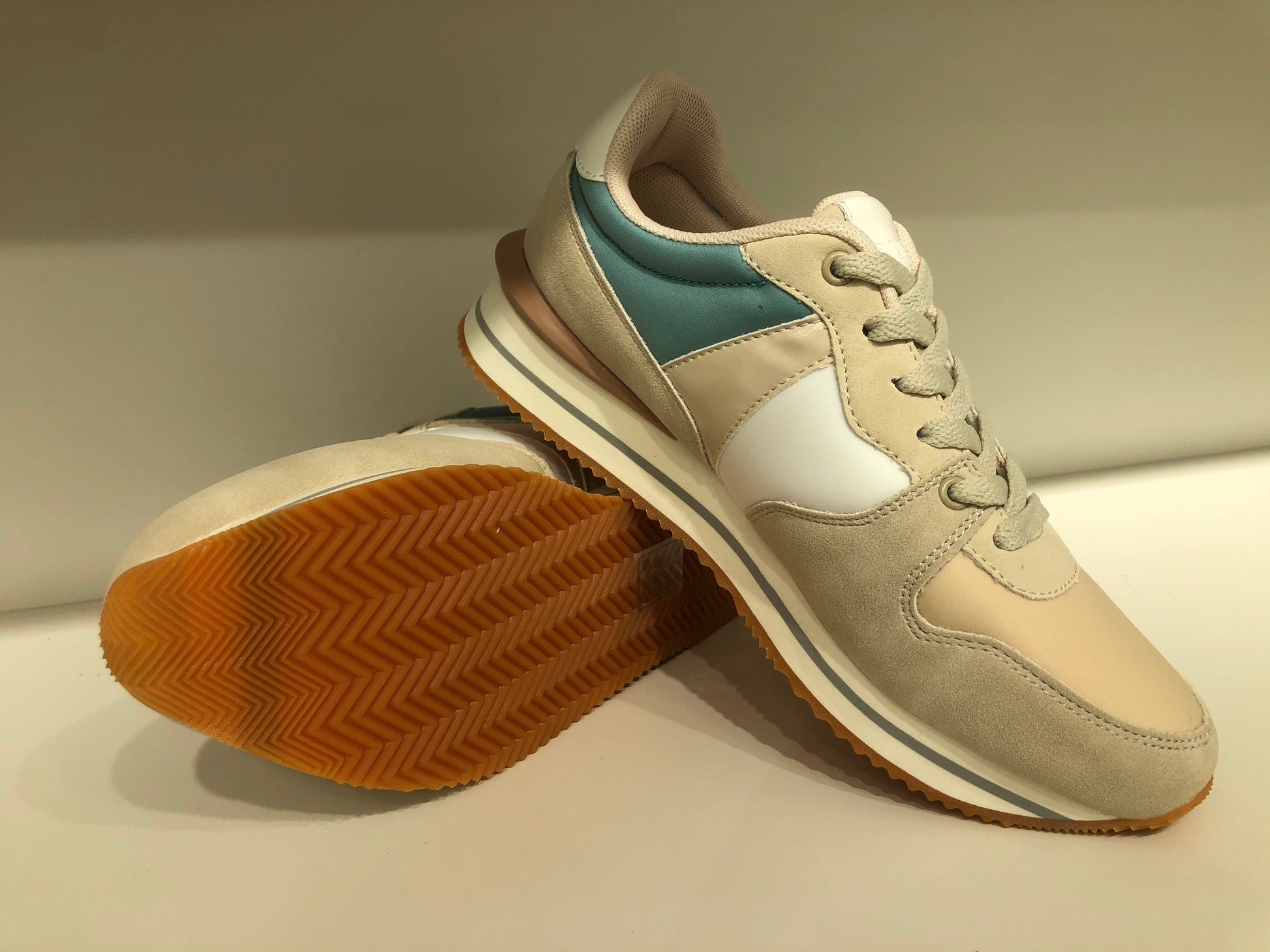 DFT23000-SNEAKER-BEIGE