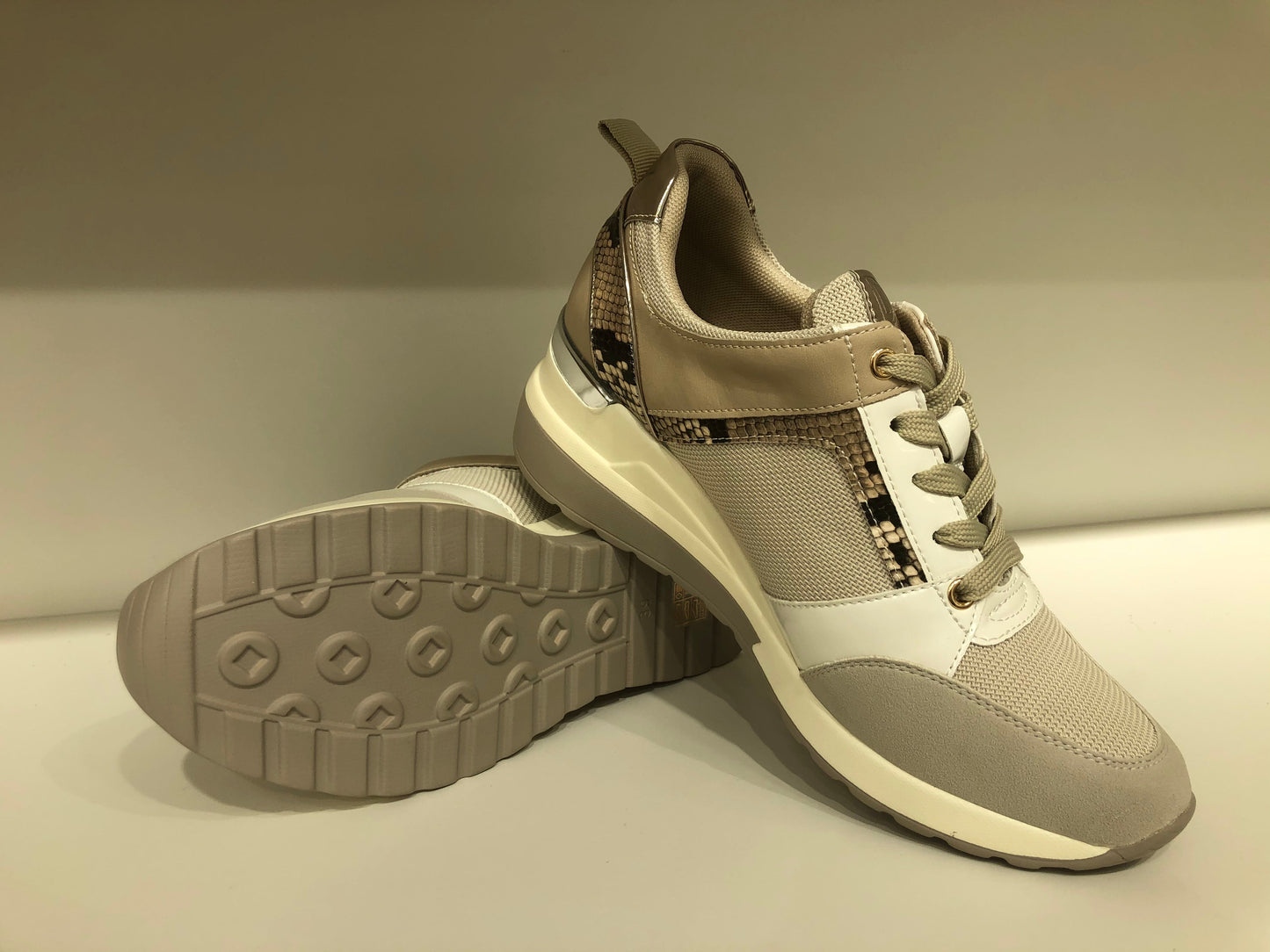 DBD23041-SNEAKER-BEIGE